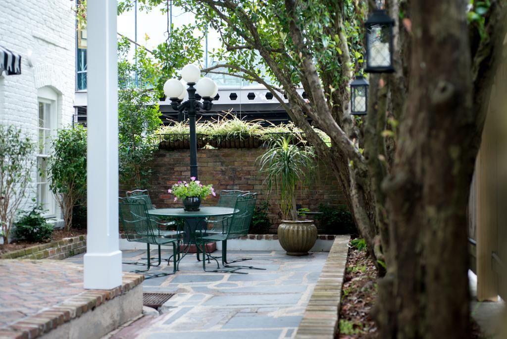 Henry Howard Hotel New Orleans Exterior foto
